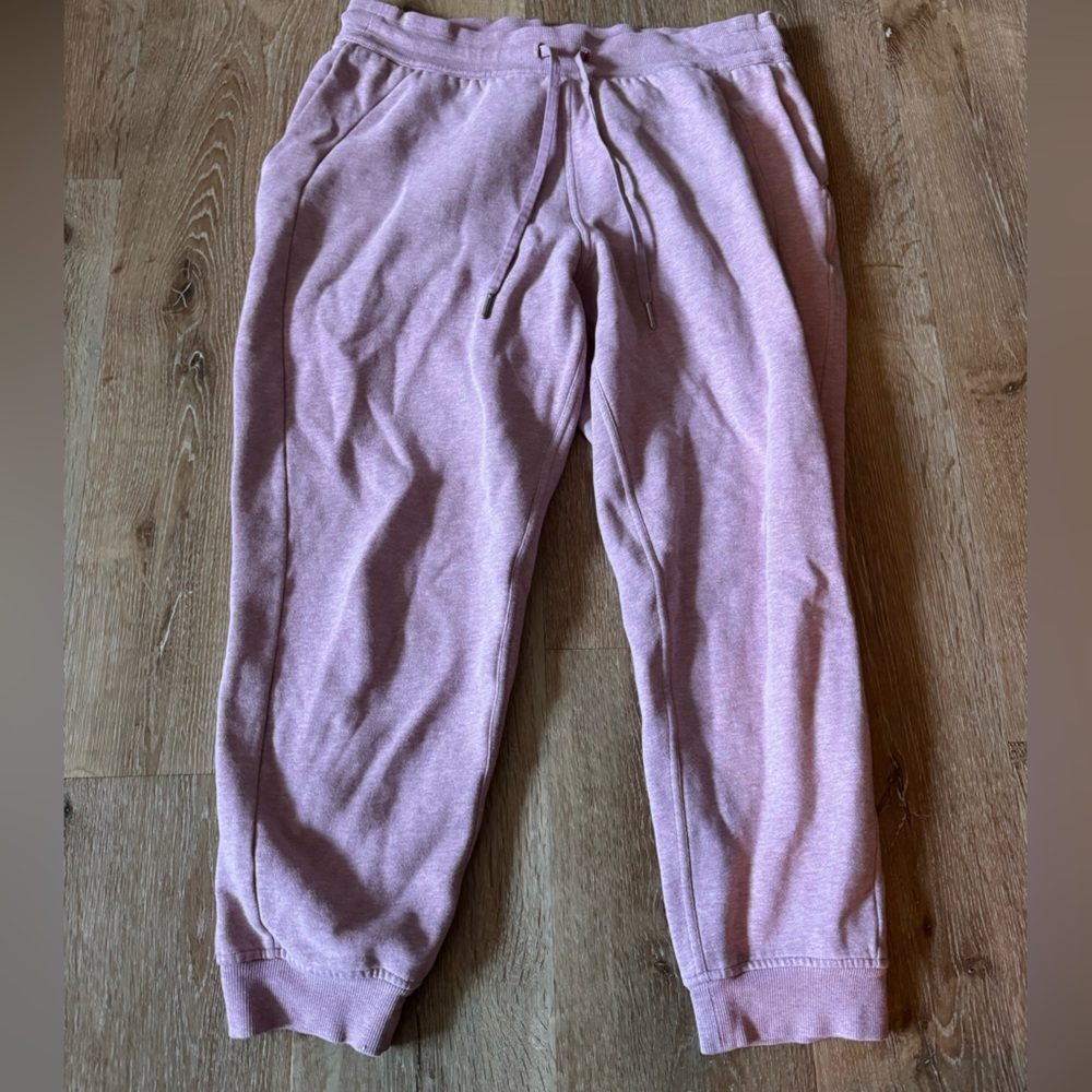 Lululemon Heathered Pink Taupe Scuba Jogger Size‎ 10-12 (L/XL)